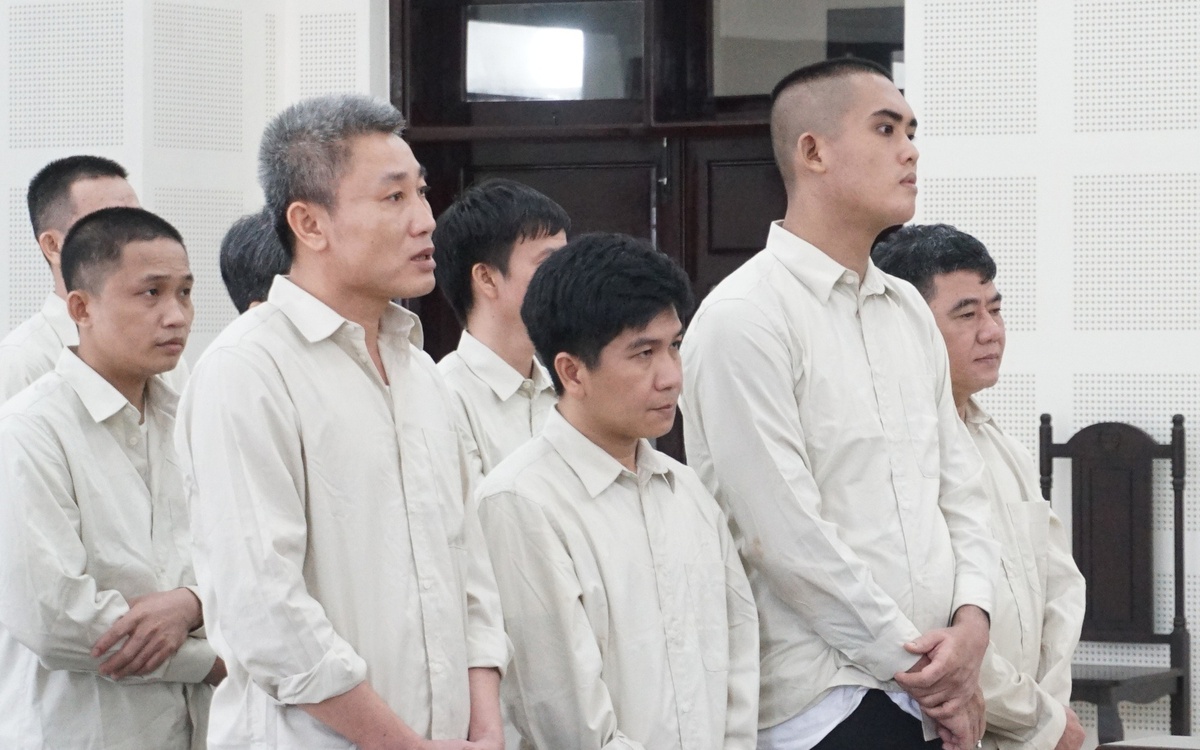 Cấu kết in 1,6 triệu cuốn sách giáo khoa giả bán khắp các tỉnh thành