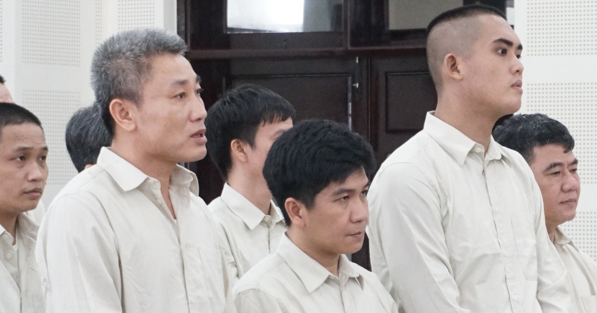 Cấu kết in 1,6 triệu cuốn sách giáo khoa giả bán khắp các tỉnh thành