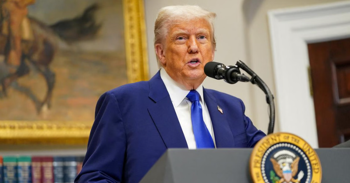Ông Trump đề xuất tham gia hòa đàm Nga - Ukraine, ngoại giao quốc tế dậy sóng