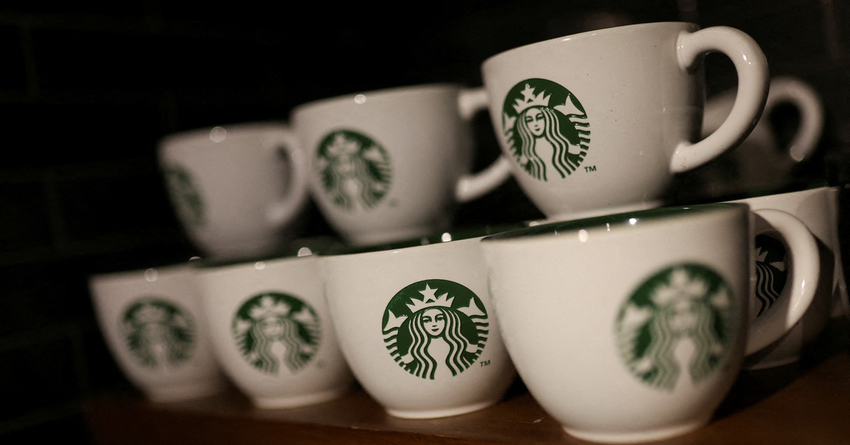 Starbucks Hàn Quốc cấm khách dùng tên ứng cử viên tổng thống để gọi đồ uống