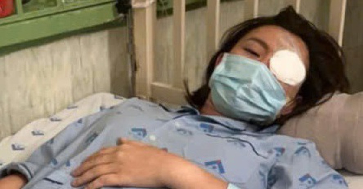 Truy tố người đánh bạn gái cũ trước mặt vợ cũ trong quán cà phê ở Bình Chánh