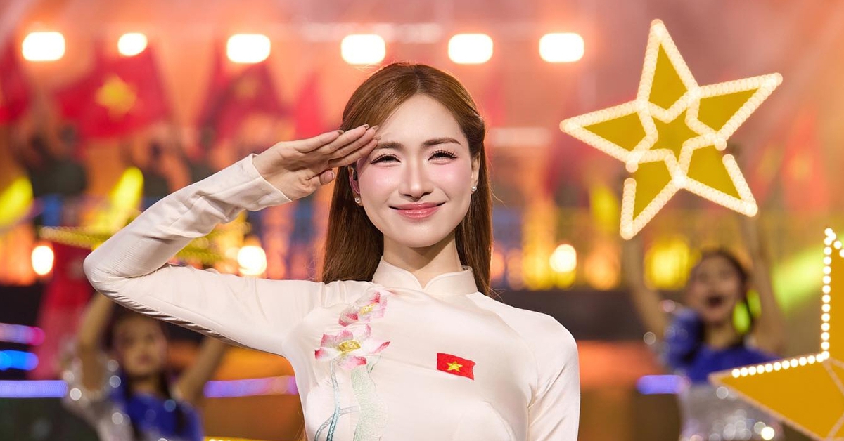 Chương trình nghệ thuật ‘Người là Hồ Chí Minh’ diễn ra trên quảng trường Ba Đình tối 18-5