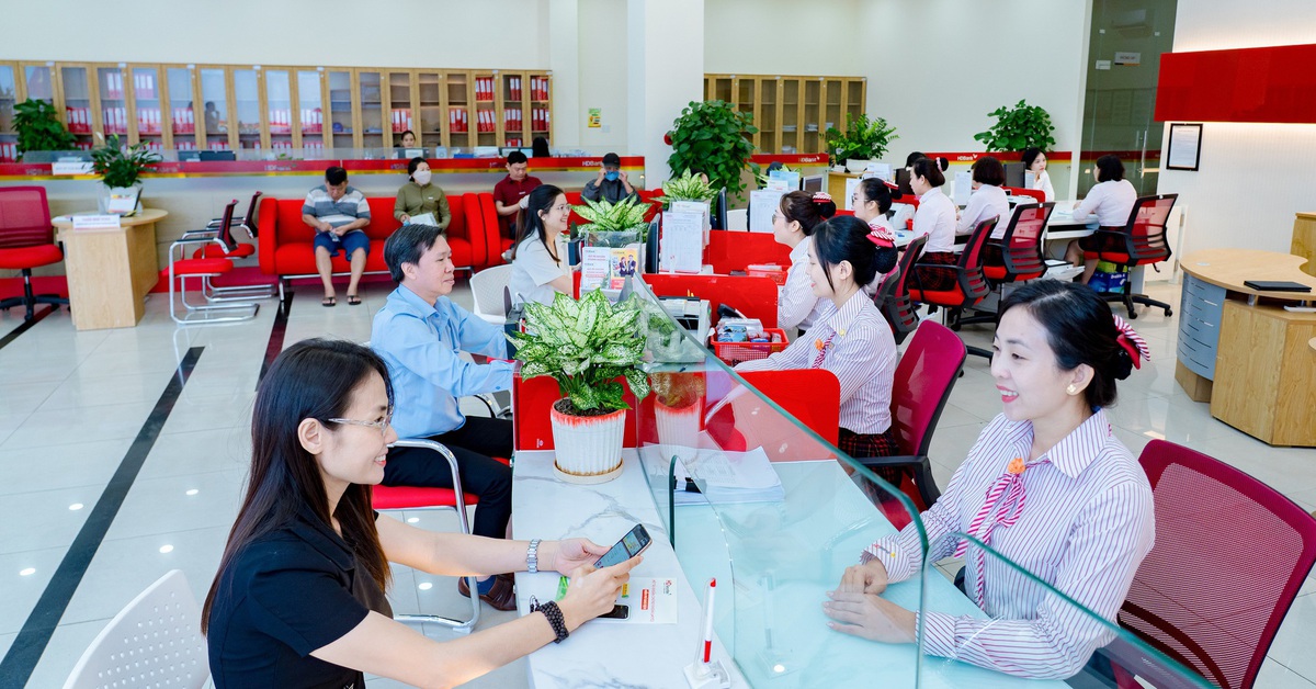 HDBank Bật Mở Gói Vay 20.000 Tỷ Đồng: Cơ Hội Vàng Cho Doanh Nghiệp Hạ Tầng và Công Nghệ Số!
