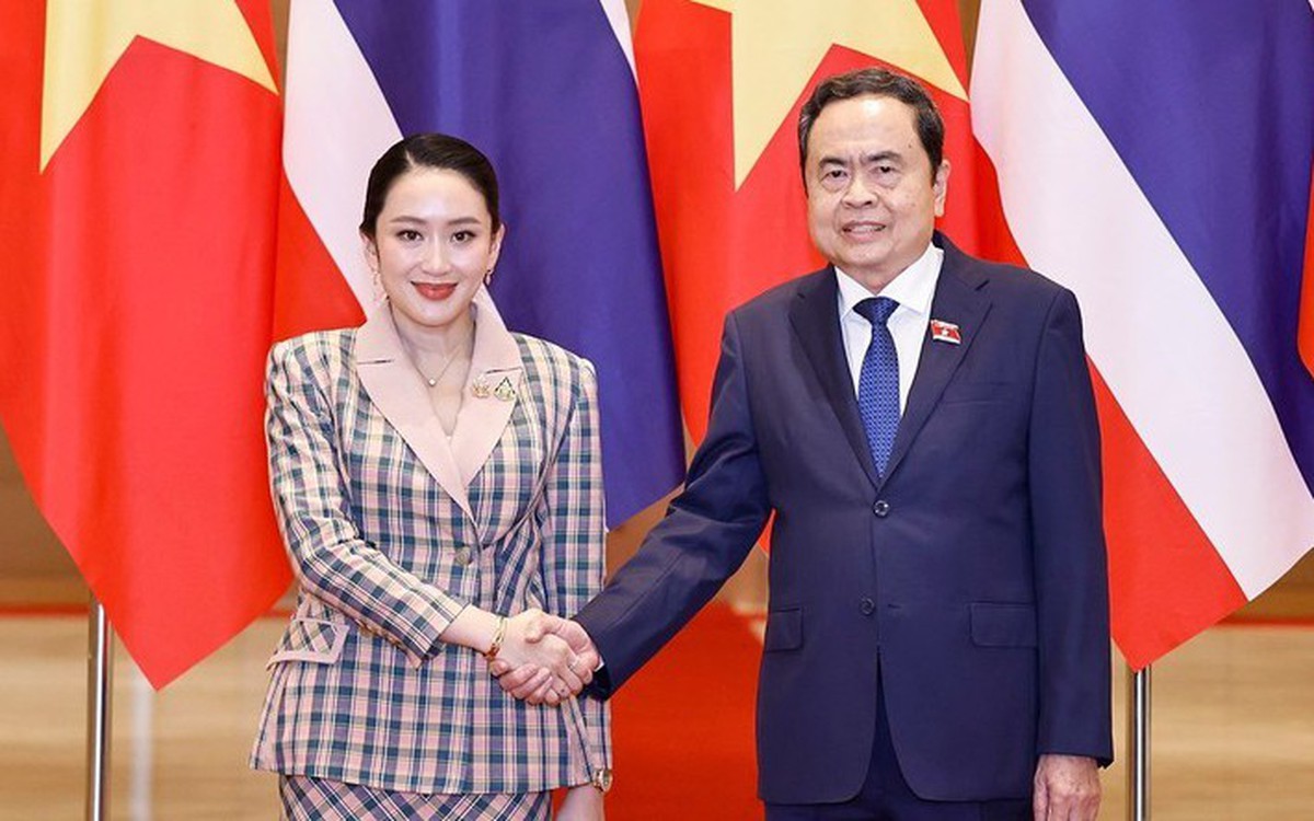 Chủ tịch Quốc hội Trần Thanh Mẫn tiếp đón Thủ tướng Thái Lan