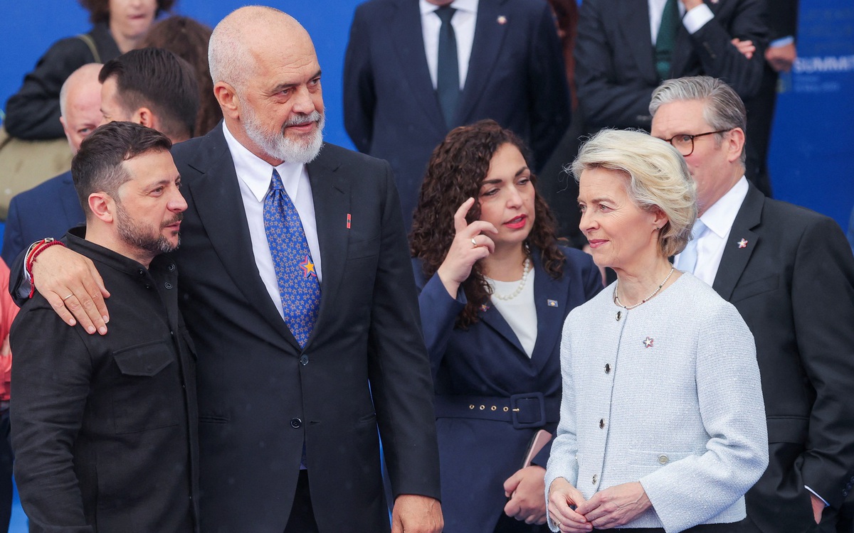 EU dọa tung gói trừng phạt thứ 18, quyết tăng sức ép lên ông Putin