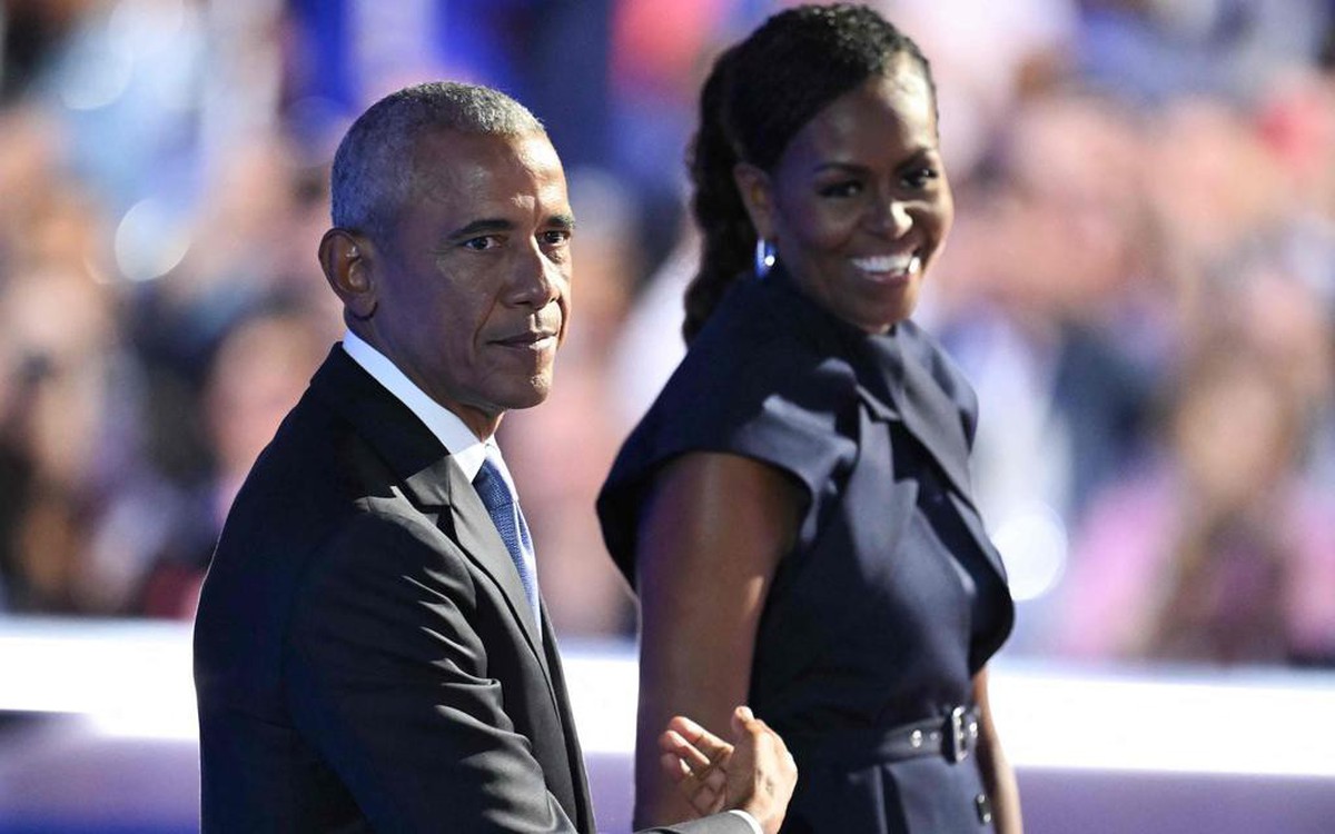 Ông Obama đáp trả tin đồn ly hôn bằng những lời ngọt ngào gửi vợ