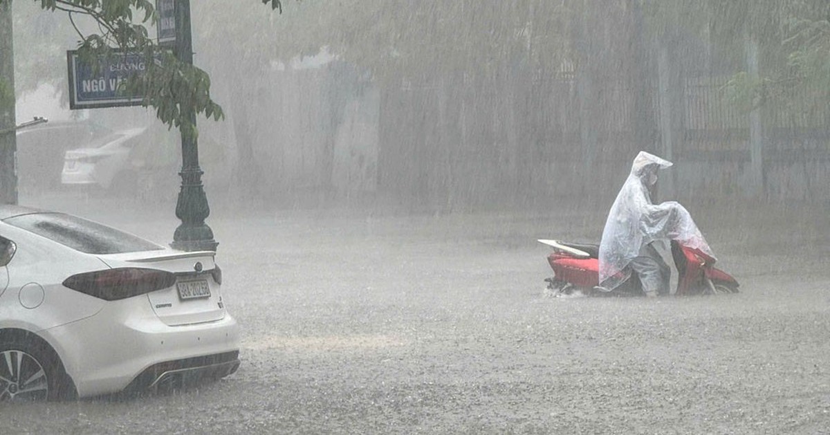 Tối và đêm nay, Bắc Bộ, Thanh Hóa, Nghệ An có mưa to đến rất to