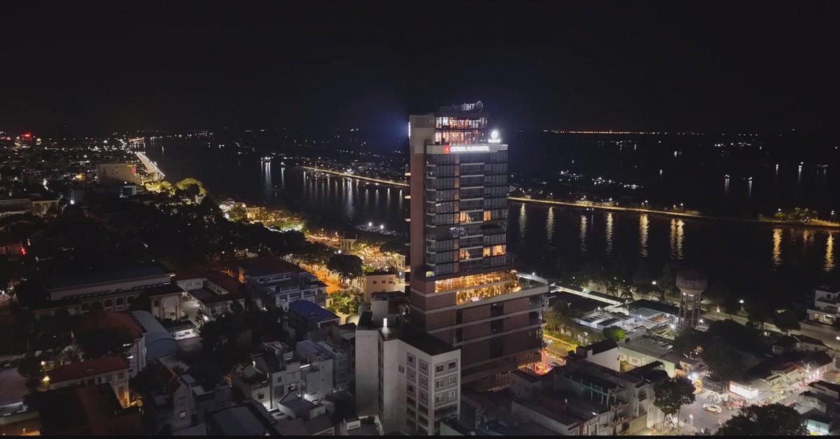 Check in ‘nóc nhà Mỹ Tho’ – Central Plaza Hotel