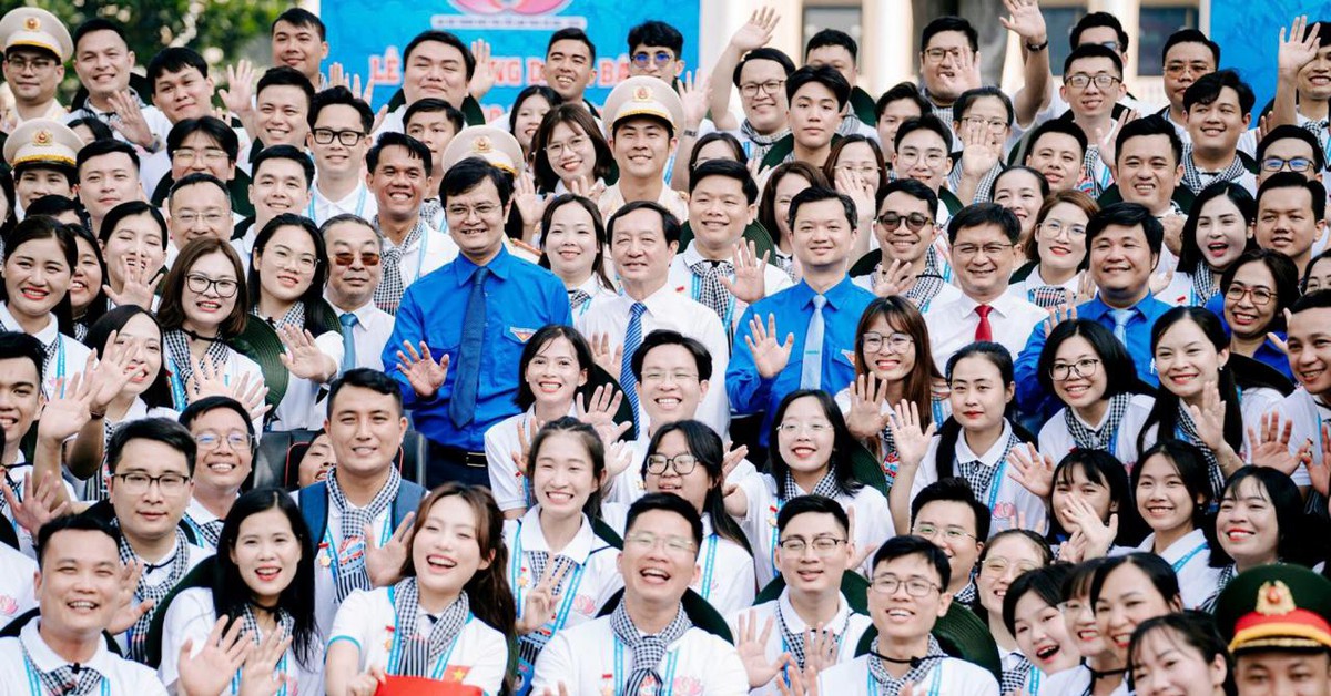 Người trẻ học theo Bác ý chí tự học, dám làm để chiếm lĩnh công nghệ và dấn thân cho cộng đồng