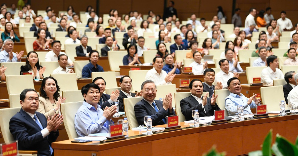Bộ Chính trị, Ban Bí thư chỉ đạo về công tác nhân sự khi sáp nhập tỉnh, xã