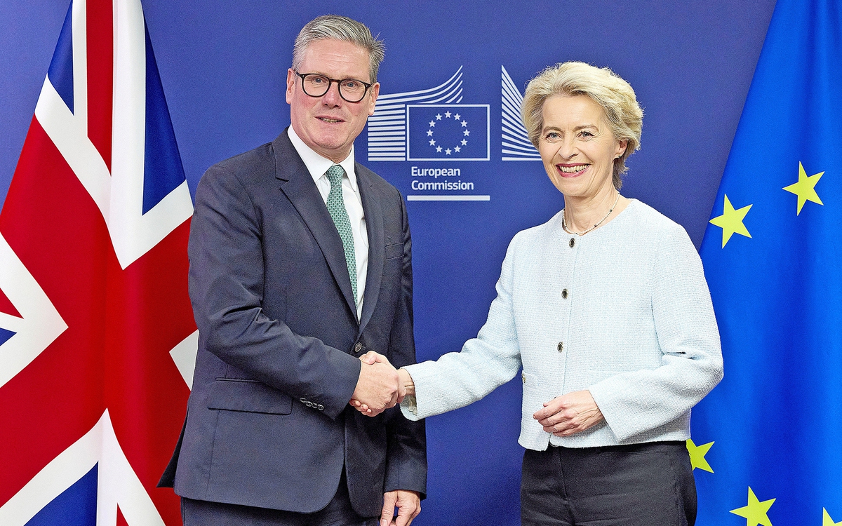 Anh và EU hàn gắn quan hệ hậu Brexit