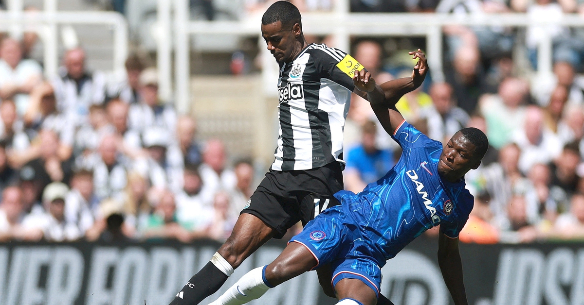 Trận đấu đổi đời của Newcastle