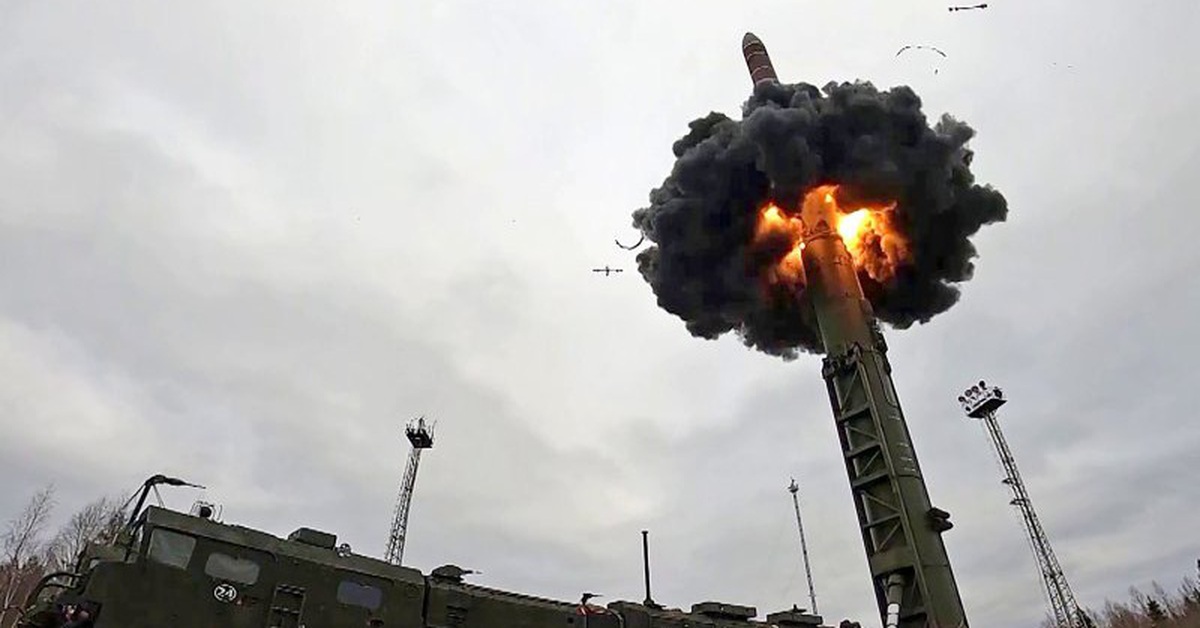 Tình báo Ukraine: Nga sẽ phóng ICBM ngay trước thềm điện đàm Trump - Putin