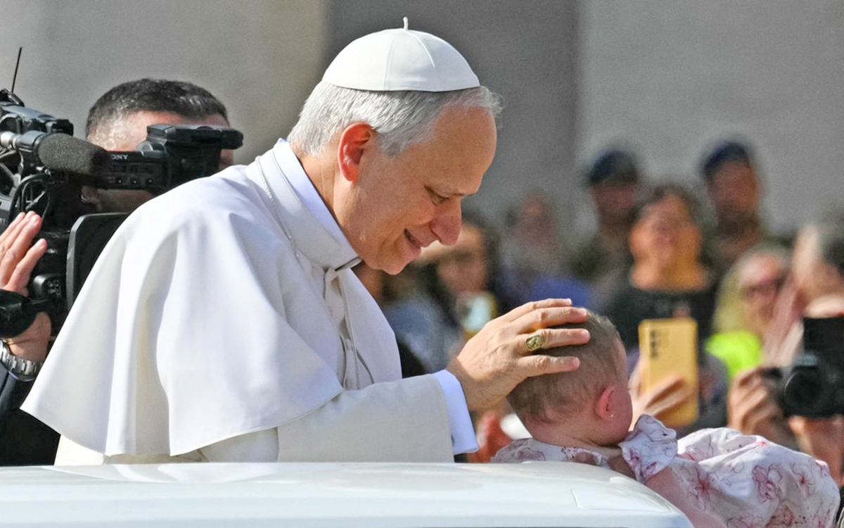 Giáo hoàng Leo XIV: Phục vụ bằng sự khiêm nhường