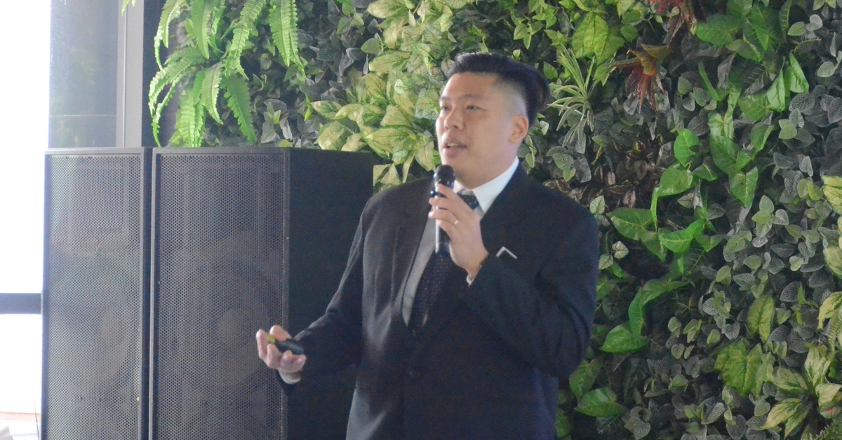 Trường đại học cần giúp người học từ 'biết AI' sang 'sẵn sàng với AI'