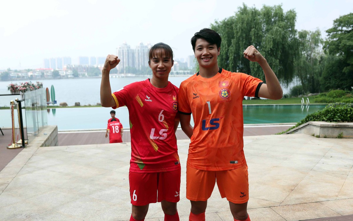 Tại sao AFC phỏng vấn cầu thủ Hồng Nhung trước trận bán kết với CLB Trung Quốc?