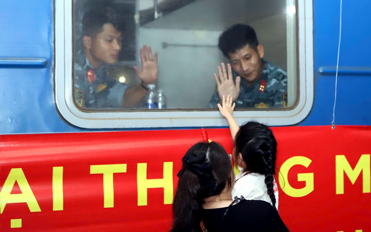 Chiến sĩ diễu binh, diễu hành đẹp mãi trong lòng người dân