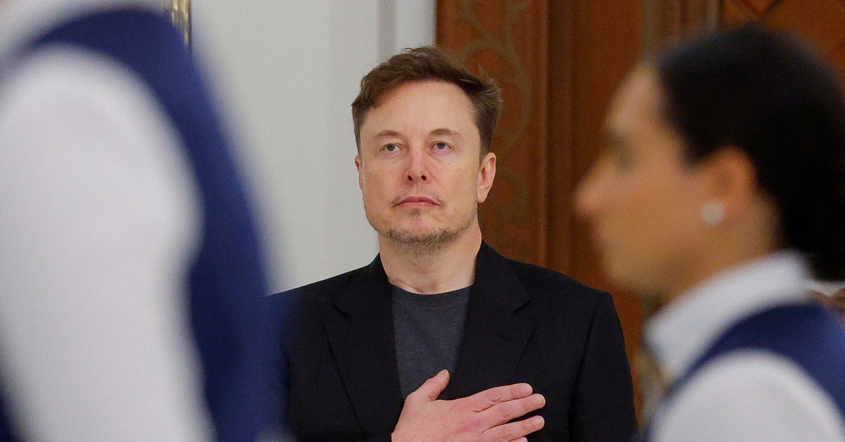 Tỉ phú Musk nói 'đã đủ' với chính trị, cam kết tiếp tục điều hành Tesla