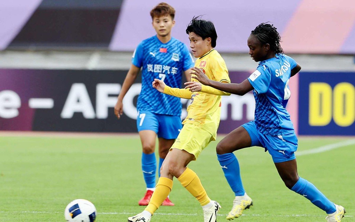 CLB nữ TP.HCM - Wuhan Jiangda (hiệp 1) 0-1: Wang Shuang mở tỉ số