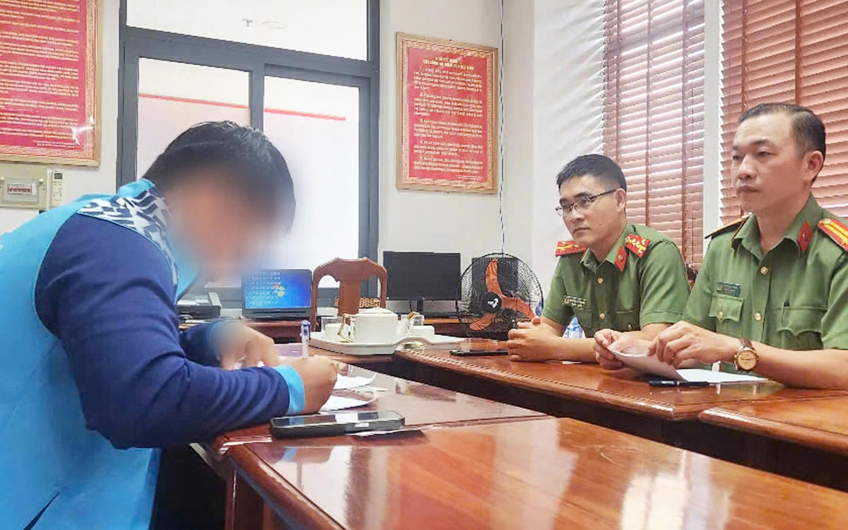 Xử phạt người tổ chức Giải bóng đá phủi không xin phép, quảng cáo cho trang web cá cược