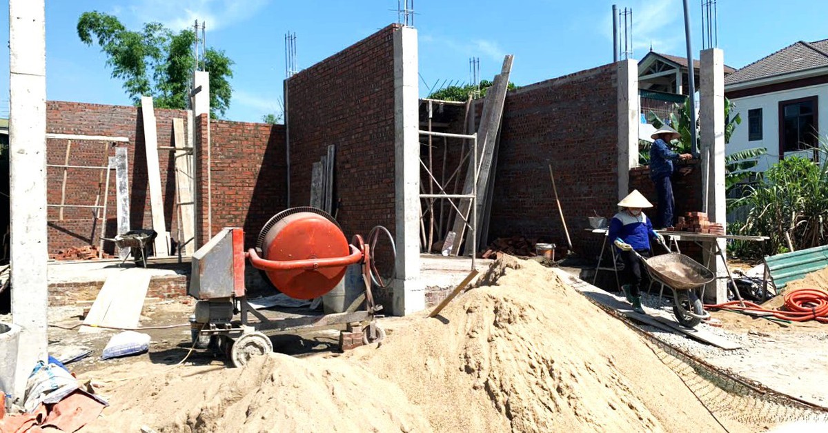 Giá cát tăng cao, người dân than xây nhà vượt dự toán quá nhiều