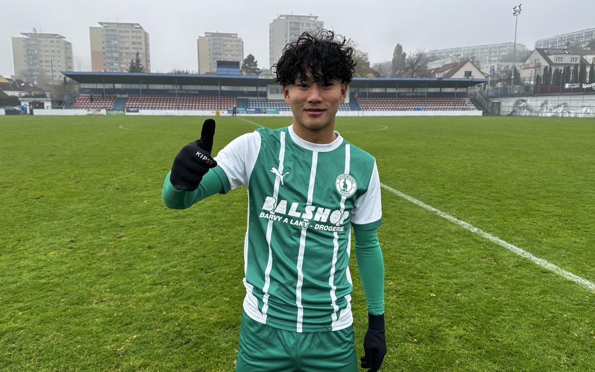 U22 Việt Nam có tiền đạo Việt kiều mới