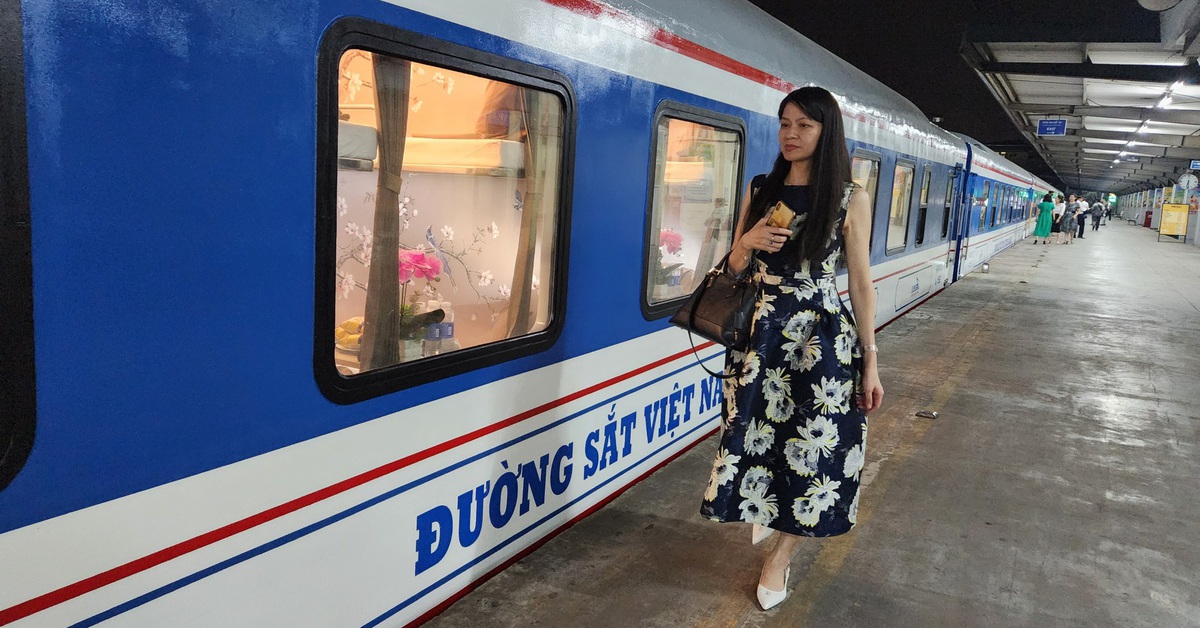 Khách đi tàu liên vận Việt Nam - Trung Quốc mua vé ở đâu, giá bao nhiêu?