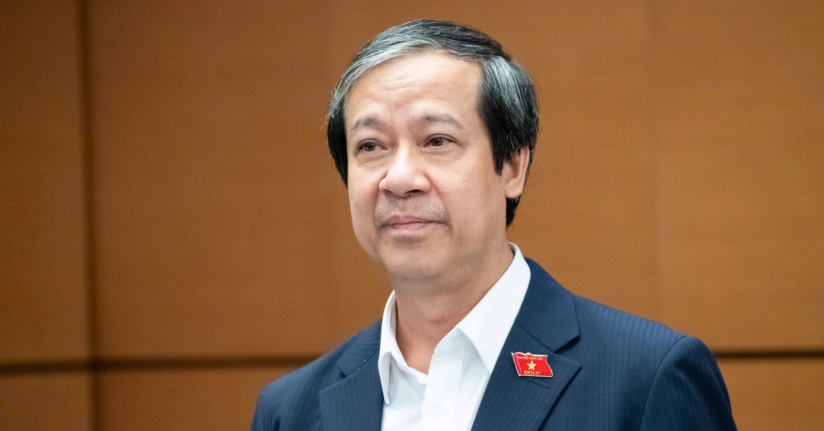 Bộ trưởng Nguyễn Kim Sơn trả lời về 'miễn học phí cần hạn chế thu các loại phí khác ở trường học'