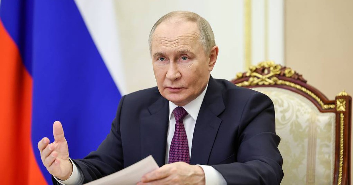 Ông Putin công bố quyết định tạo vùng đệm dọc biên giới Ukraine