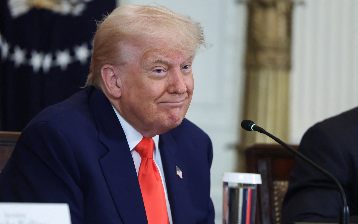 Ông Trump: Nga và Ukraine sẽ sớm trao đổi tù binh quy mô lớn