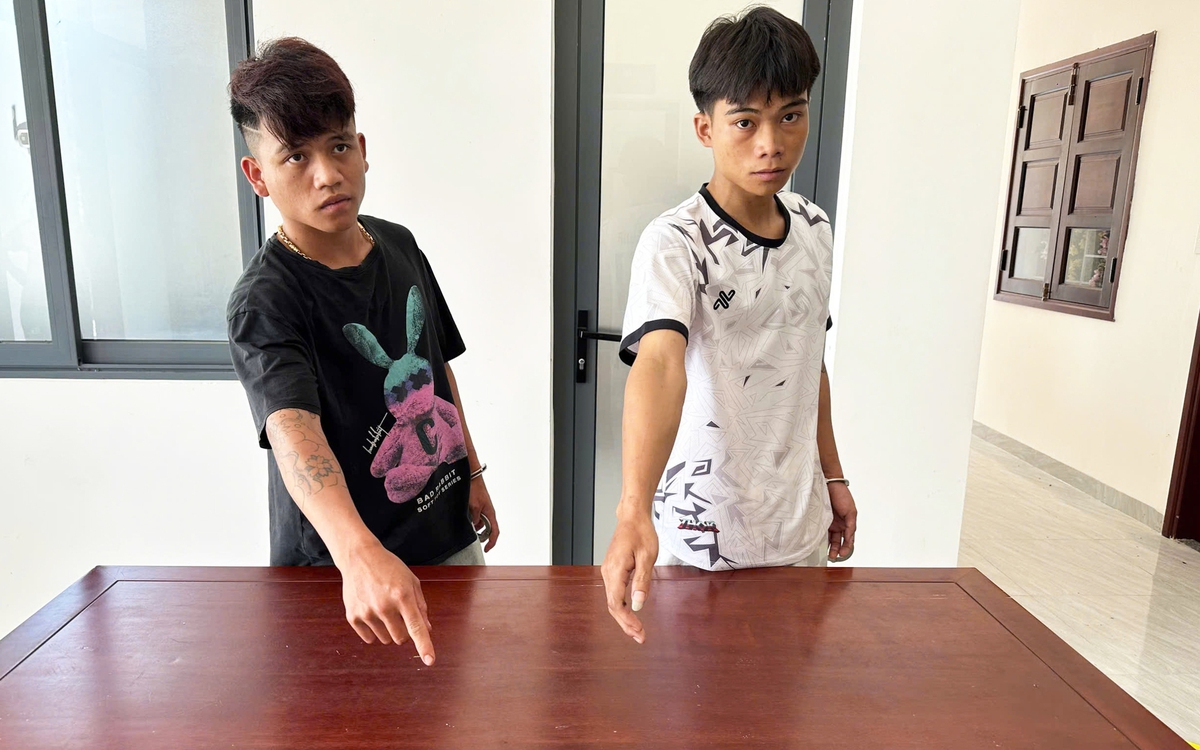 Vào ký túc xá gọi 9 học sinh đang ngủ ra ngoài rồi đánh đập, cướp tài sản