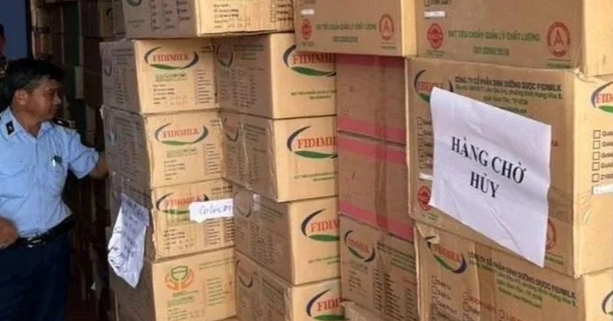 Long An thu giữ gần 25 tấn sữa bột nghi hàng giả 