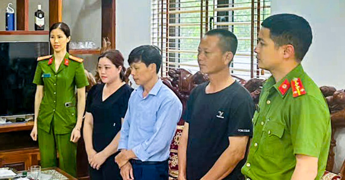 Khởi tố người làm giả đặc sản Đà Lạt với thịt bò khô, 'gà xé cay ngon mê say'...