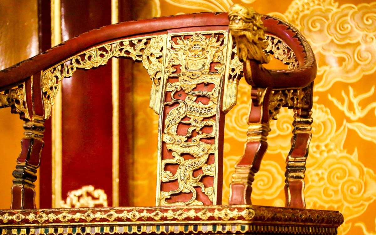 Vụ xâm hại ngai vàng triều Nguyễn: Trách nhiệm thế nào?