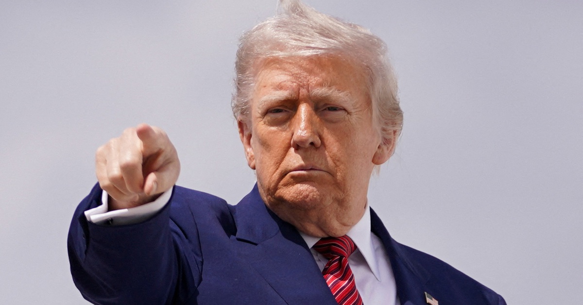 Chỉ trích cả ông Putin và ông Zelensky, chính sách đối ngoại của ông Trump khó đoán