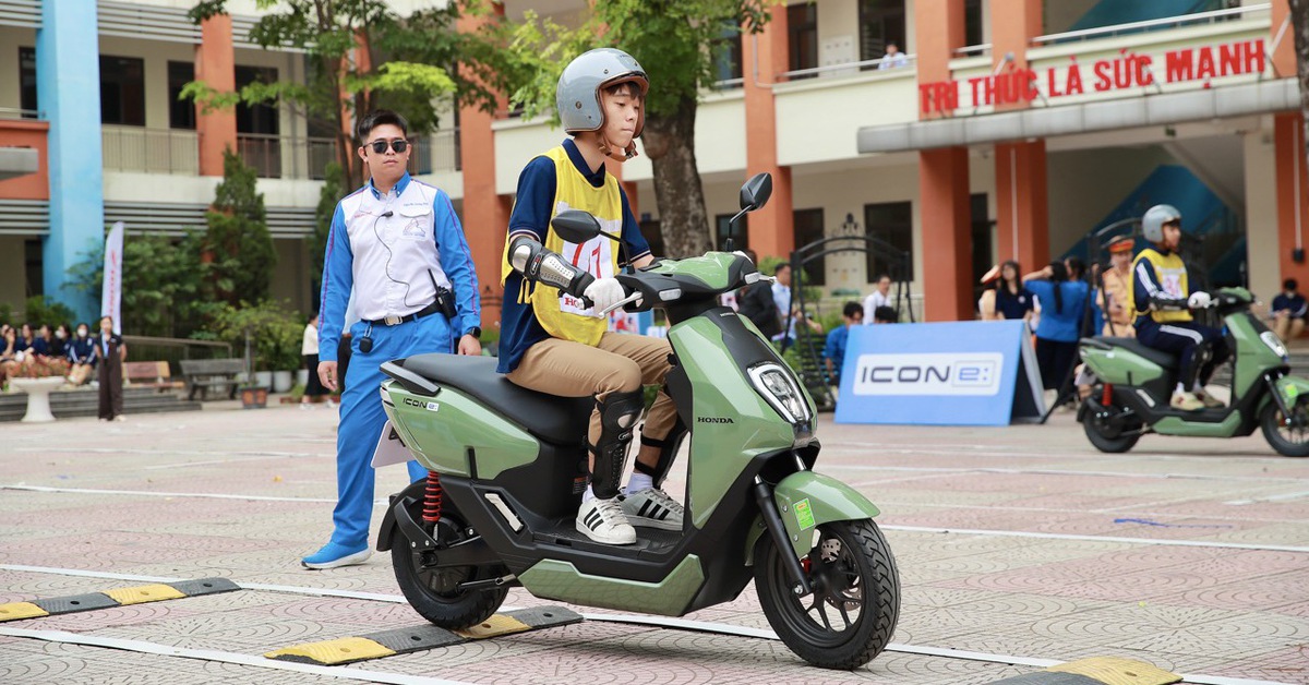 Honda hướng dẫn học sinh THPT Việt Nam lái xe an toàn, giảm tai nạn học đường