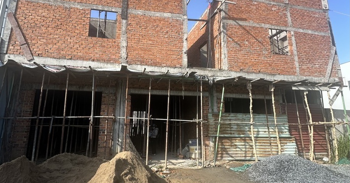 Vụ xây dựng nhà ở không phép tại trung tâm thành phố: Sẽ cưỡng chế tháo dỡ trong tháng 6