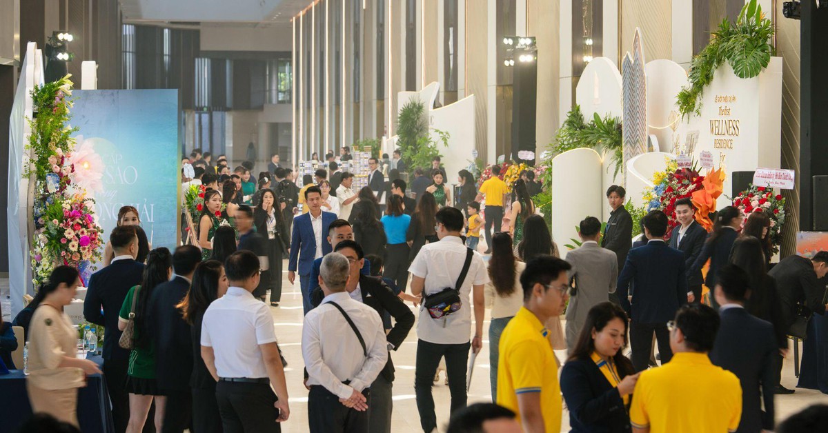 Hơn 500 khách hàng tham dự lễ giới thiệu dự án The Infinity Dĩ An