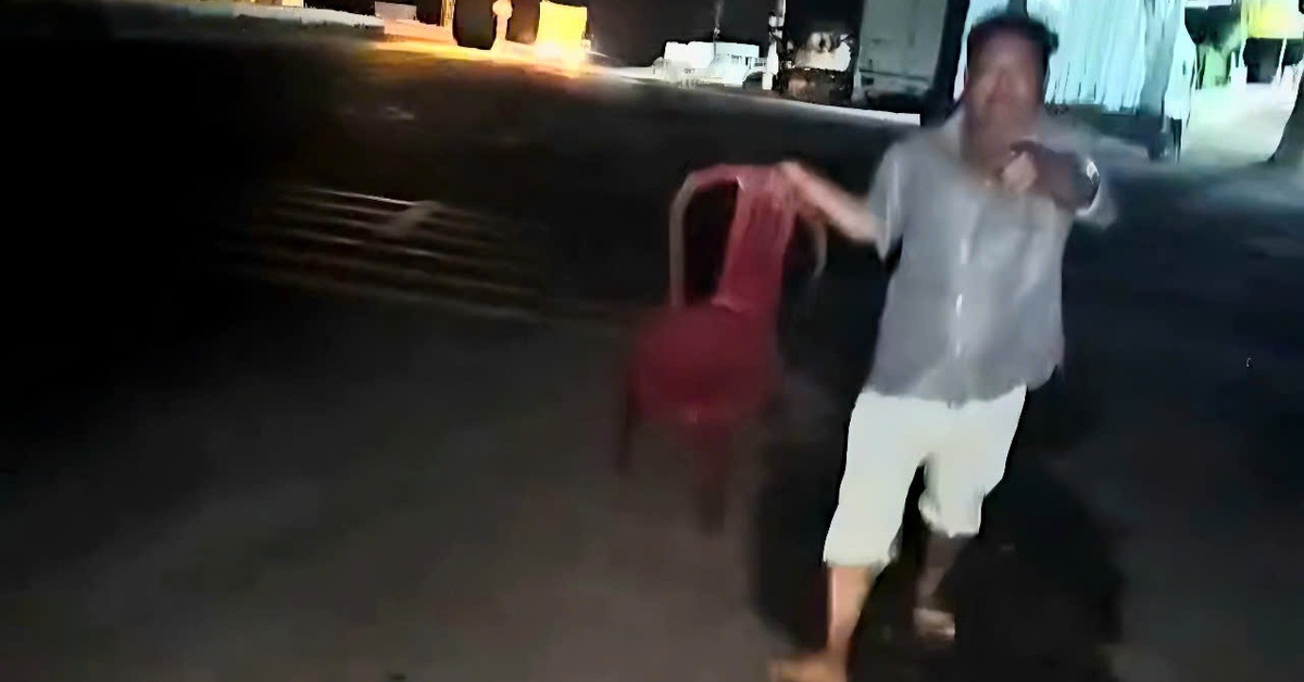 Chủ quán cơm gà ở Bình Định cầm ghế đánh khách: Bạn đọc đánh giá cả hai đều có lỗi