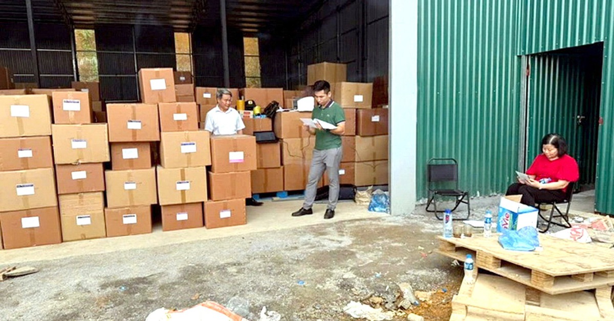Phó thủ tướng yêu cầu rà soát bất cập trong quản lý an toàn thực phẩm chức năng