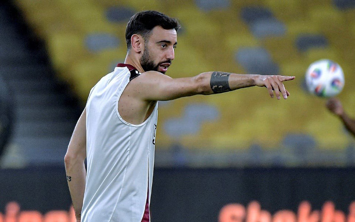 Bruno Fernandes nhận 'tối hậu thư' trước giờ đấu với ASEAN All Stars