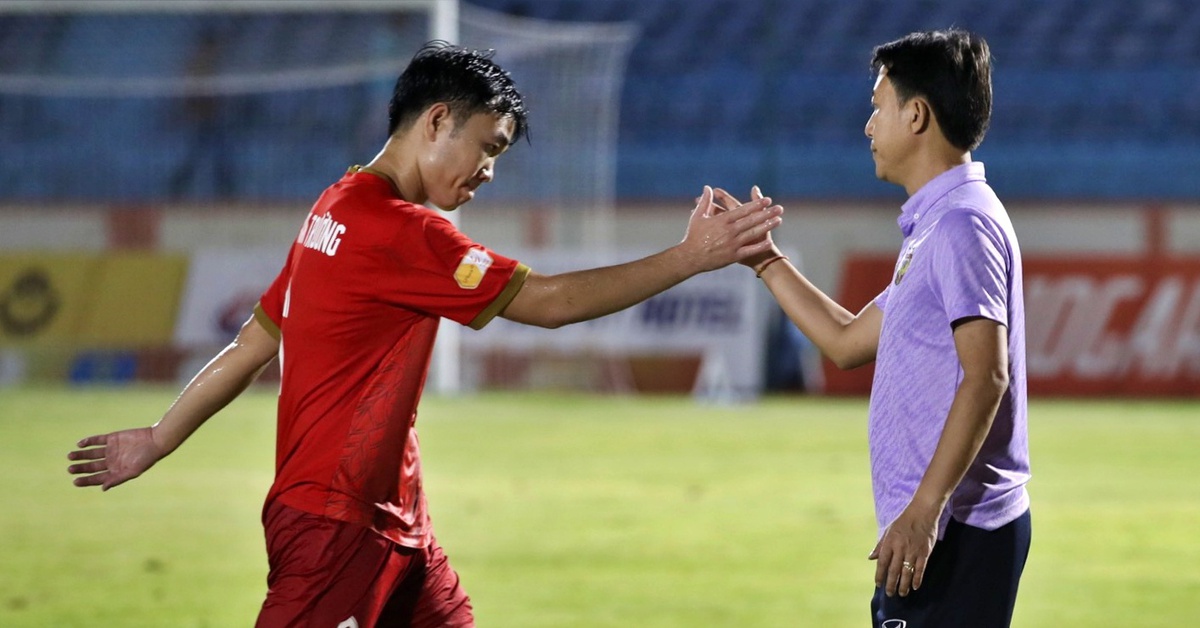 Khi Hồng Lĩnh Hà Tĩnh đá ‘lỏng chân’