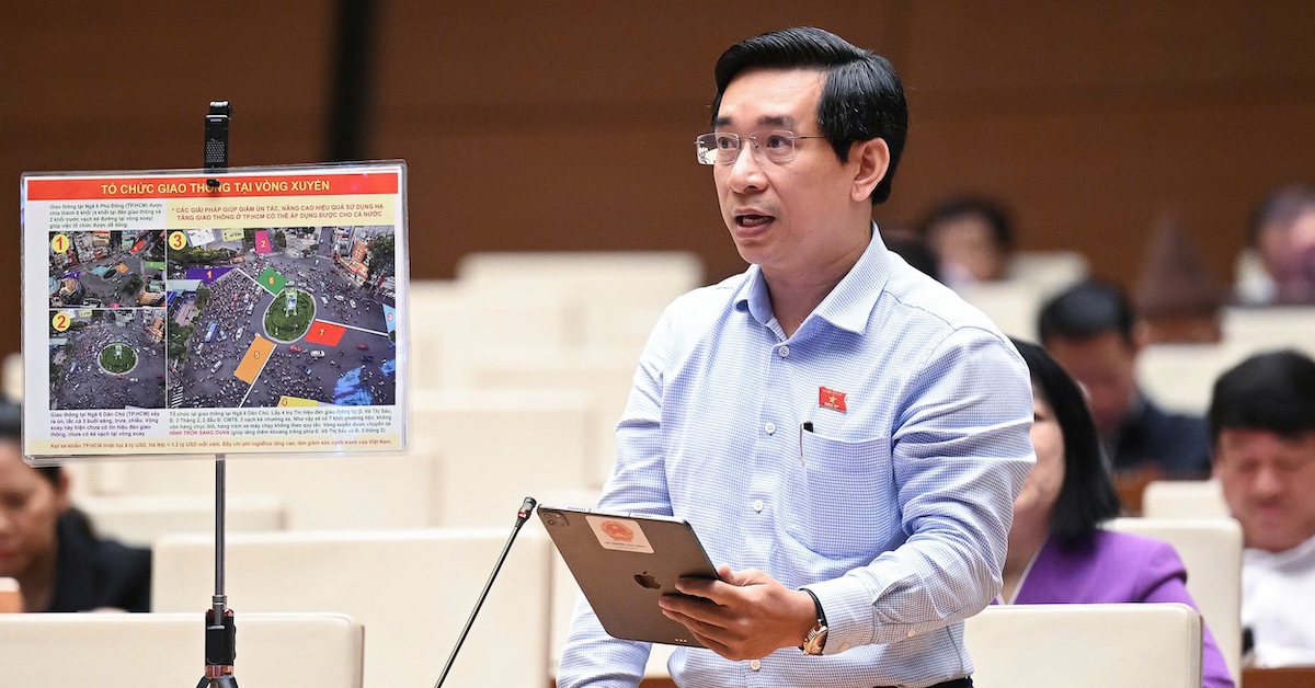 Đại biểu Nguyễn Văn Cảnh hiến kế tổ chức các khối xe ra vào vòng xoay, thay vì để tự do đi lại