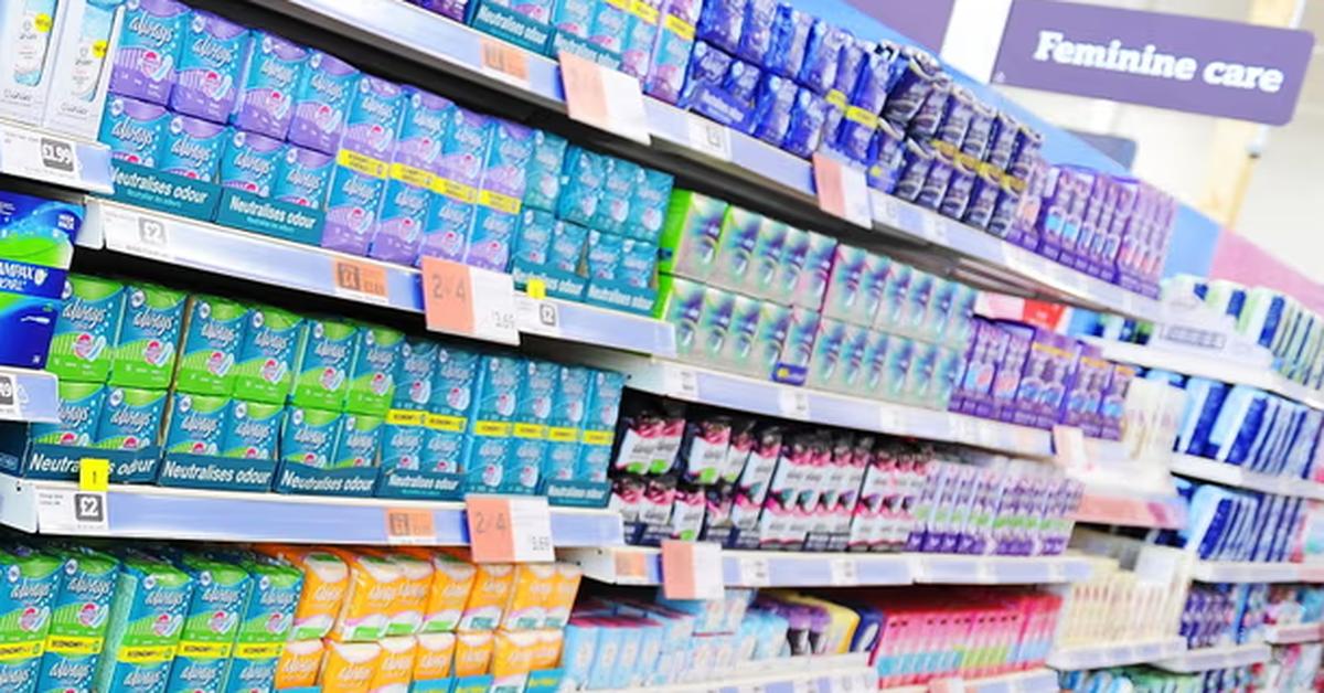 Anh phát hiện nồng độ thuốc trừ sâu cực cao trong băng vệ sinh