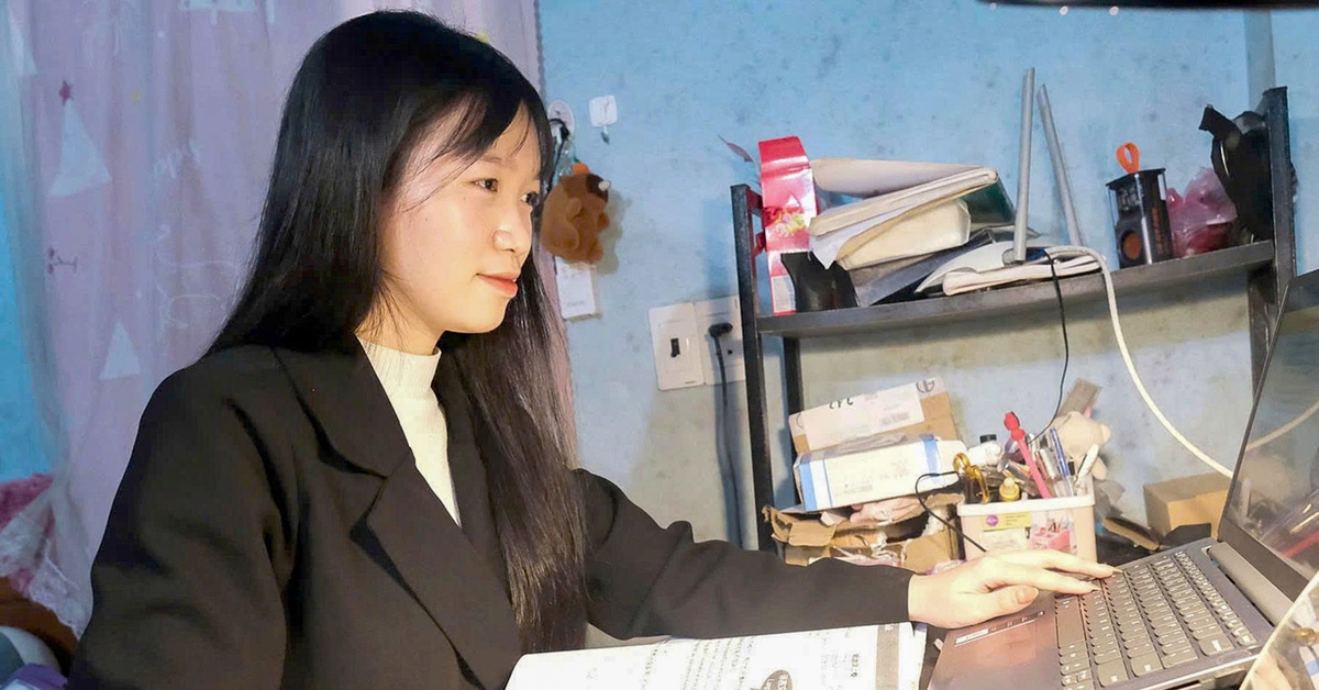 Công nhân đi học tiếng Anh, tiếng Hàn... để được tăng lương