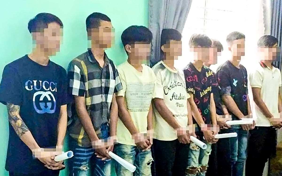 Truy tìm người nẹt pô, nhóm thanh niên đánh nhầm người đi bộ ở Hà Tiên