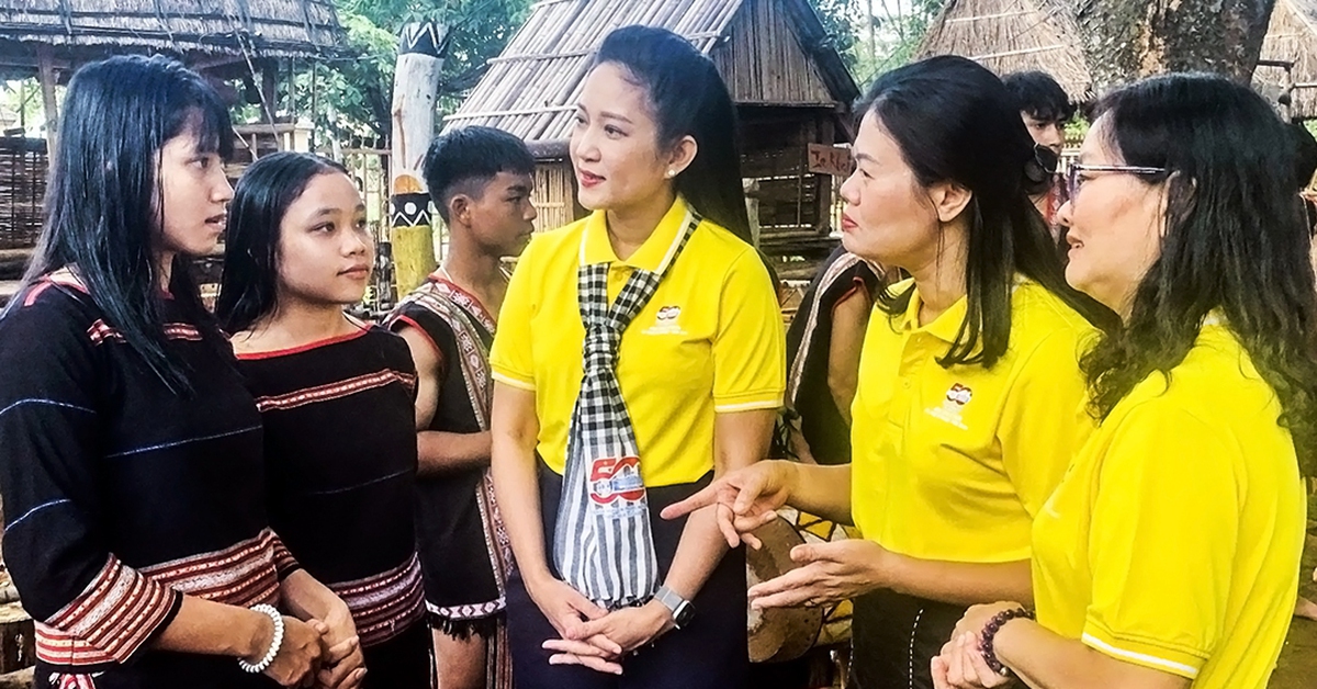 Khởi công công trình giúp học sinh dân tộc thiểu số do Ủy ban MTTQ Việt Nam TP.HCM vận động