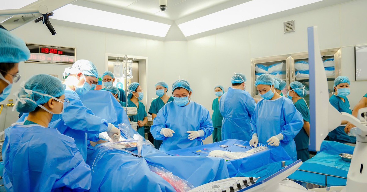 Tự hào bác sĩ Việt Nam thông tim bào thai thành công cho sản phụ Singapore
