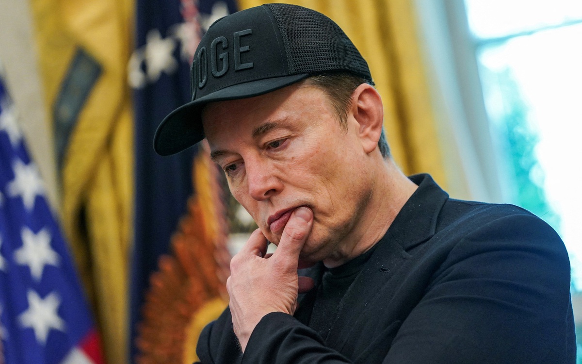 Elon Musk nổi giận khi bị hỏi về ketamine tại Phòng Bầu dục