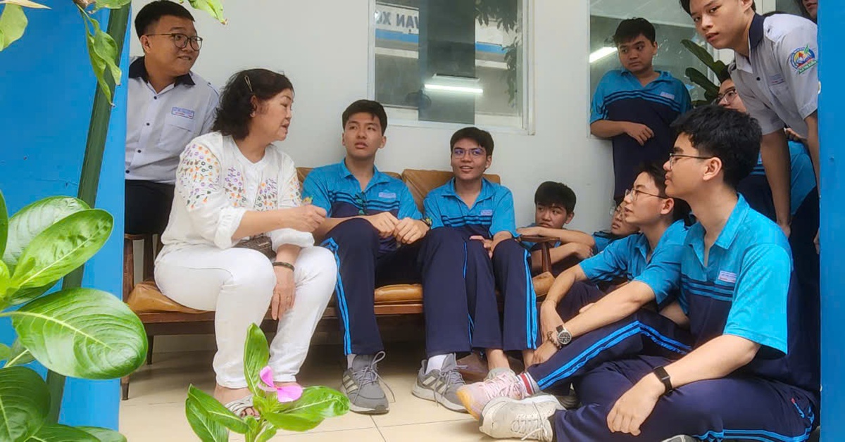 Bức thư xúc động của hiệu trưởng gởi học sinh lớp 12